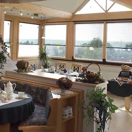 Dampf בית הארחה 4*